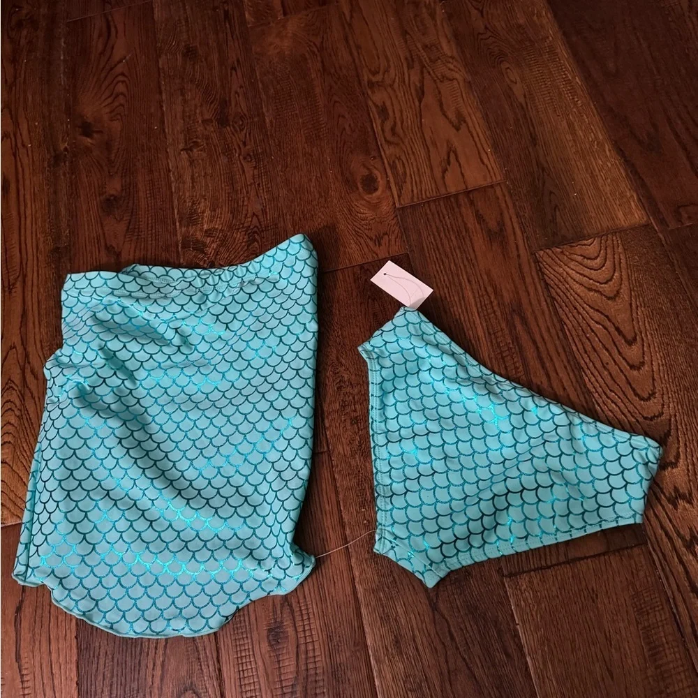 nWT DISNEY Mermaid Scale Swim Skirt and Bikini Bottom Girls Size 7/8